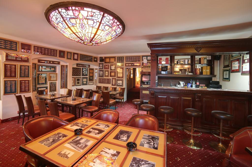 Masonic House 4*
